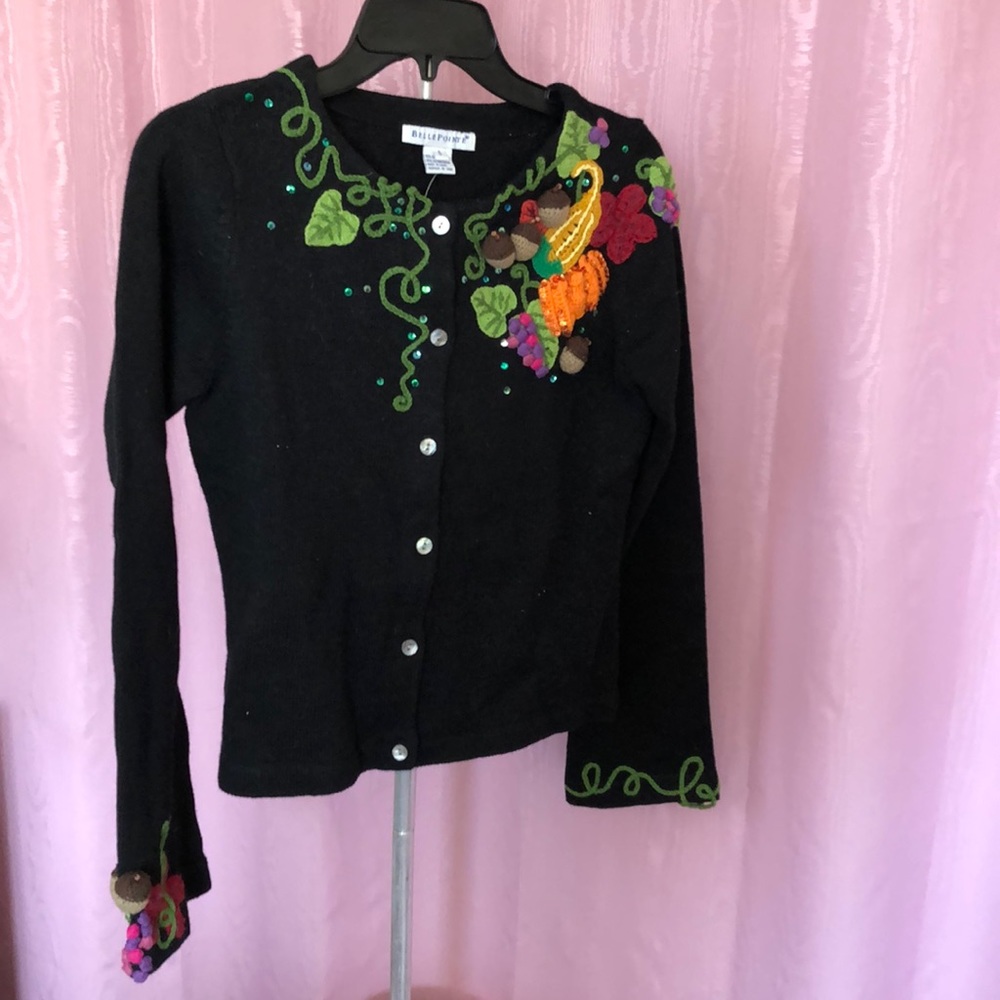 Belle pointe autumn theme novelty sweater S